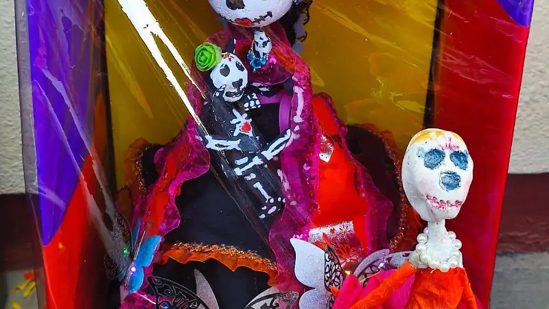 exposición de Catrinas Eppens